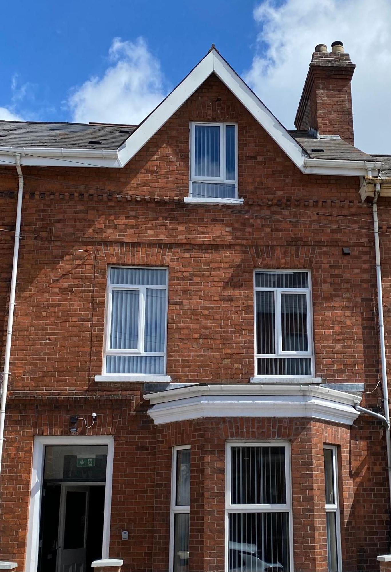 Roskeen Townhouse Белфаст Экстерьер фото