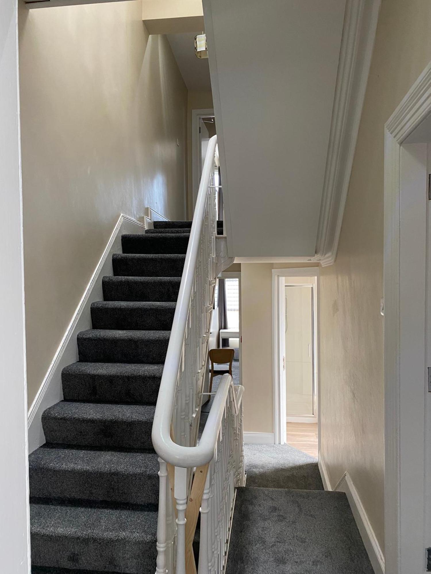 Roskeen Townhouse Белфаст Экстерьер фото